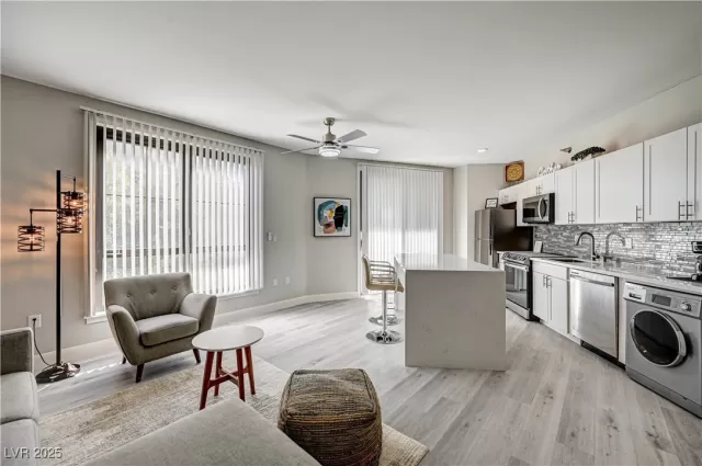 MLS: 2678316 Condo For Sale