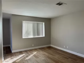 Photo #4: 2678318 Listing 