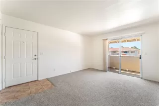 Photo #5: 2678338 Listing 