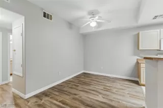 Photo #6: 2678355 Listing