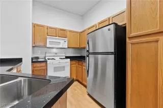 Photo #5: 2678356 Listing 