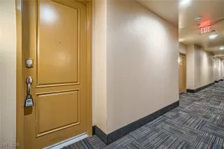 Photo #2: 2678384 Listing 