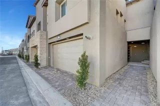 Photo #3: 2678436 Listing 