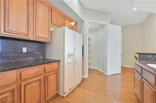 Photo #2: 2678439 Listing