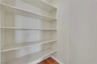 Photo #3: 2678439 Listing