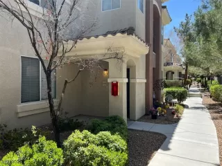 Photo #2: 2678440 Listing