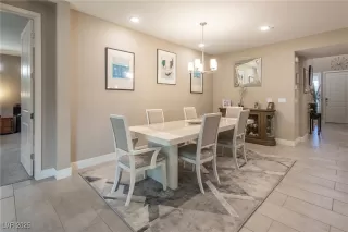 Photo #3: 2678441 Listing