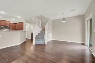 Photo #5: 2678519 Listing