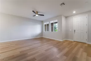 Photo #2: 2678532 Listing