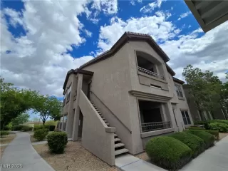 Photo #1: 2678557 Listing 