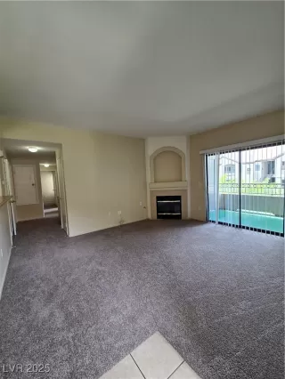 Photo #4: 2678557 Listing 
