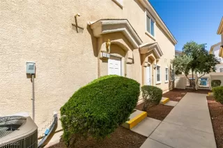 Photo #3: 2678559 Listing