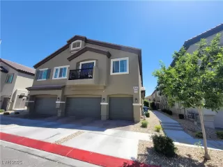 Photo #4: 2678570 Listing 