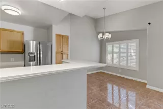 Photo #6: 2678576 Listing