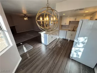 Photo #6: 2678582 Listing 