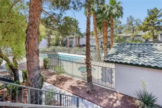 Photo #2: 2678583 Listing