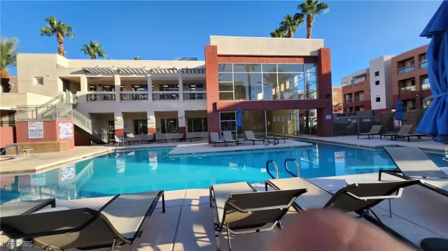 MLS: 2678597 Condo For Sale