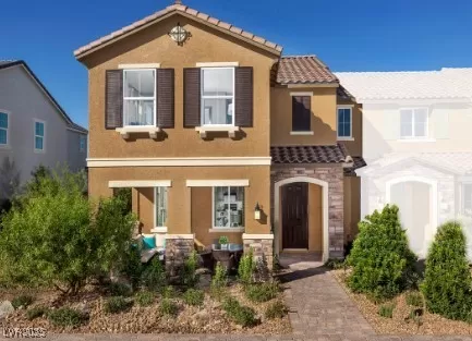 MLS: 2678636 Condo For Sale