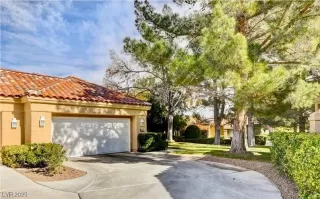 Photo #1: 2678674 Listing 