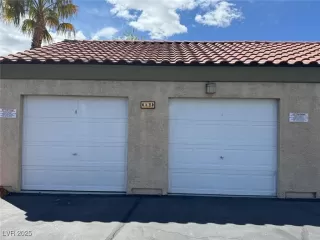 Photo #1: 2678698 Listing 