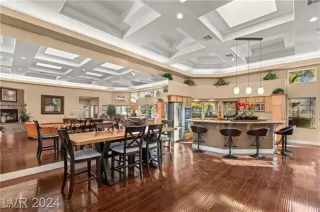 Photo #4: 2678698 Listing 