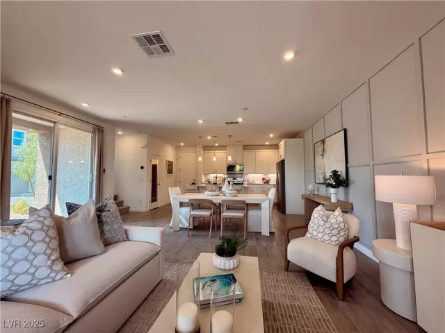 MLS: 2678728 Condo For Sale
