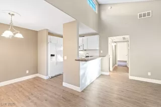 Photo #2: 2678752 Listing