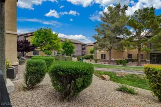 Photo #5: 2678776 Listing