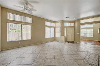 Photo #4: 2678850 Listing 