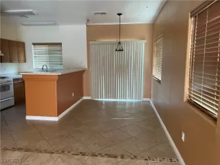 Photo #2: 2678859 Listing 