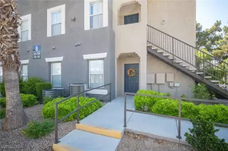 Photo #1: 2678867 Listing