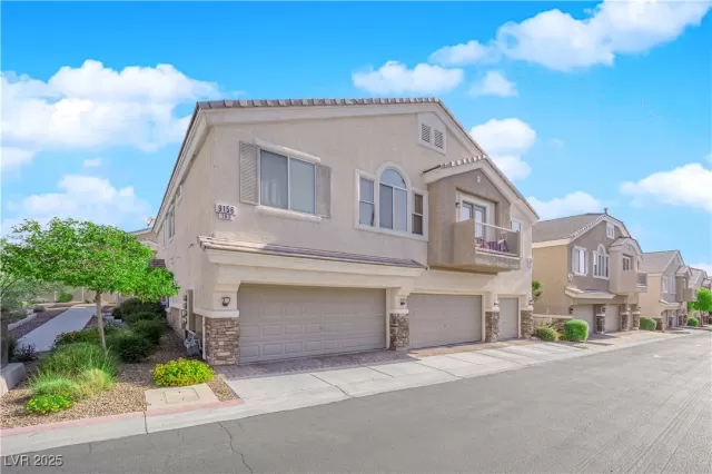 MLS: 2678870 Condo For Sale