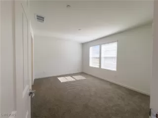 Photo #2: 2678882 Listing 