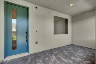 Photo #1: 2678889 Listing 