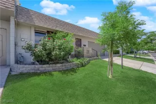 Photo #4: 2678893 Listing