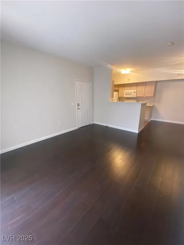 MLS: 2678911 Condo For Sale