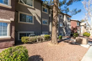 Photo #1: 2678948 Listing 