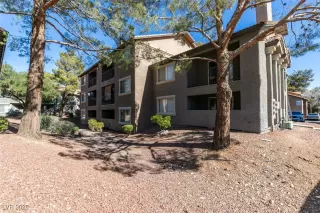 Photo #3: 2678948 Listing 