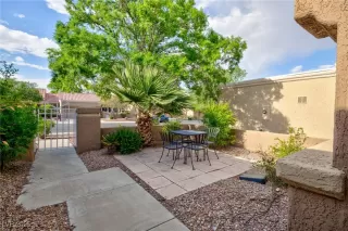 Photo #6: 2678957 Listing