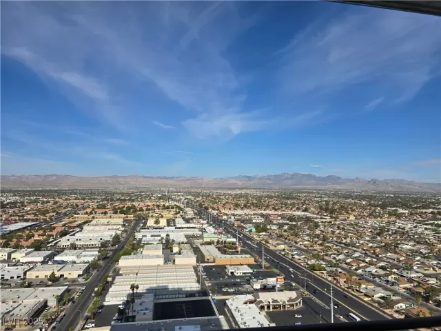 MLS: 2678973 Condo For Sale