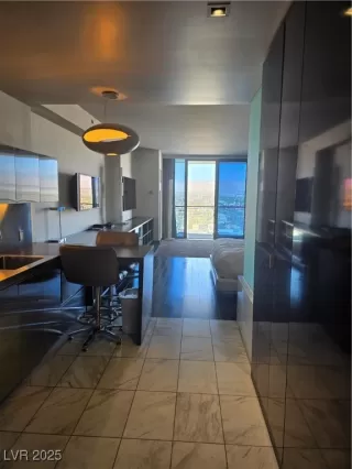 Photo #1: 2678973 Listing 