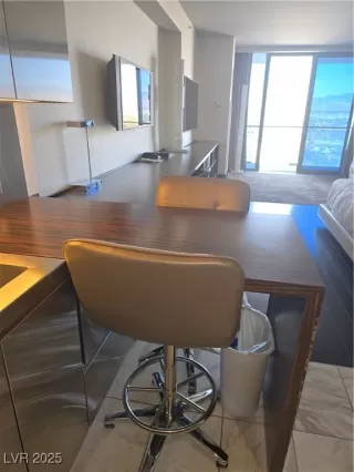 Photo #4: 2678973 Listing 