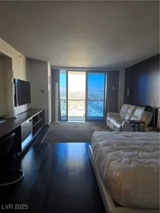 Photo #5: 2678973 Listing 