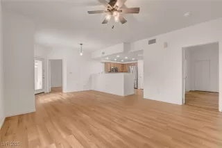 Photo #3: 2678984 Listing