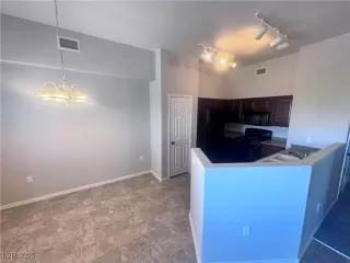 Photo #4: 2678986 Listing 