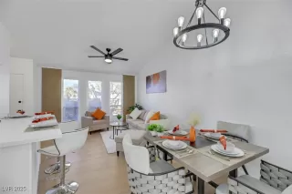 Photo #5: 2678993 Listing 