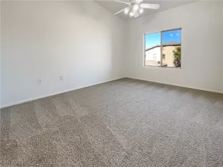 Photo #4: 2678995 Listing