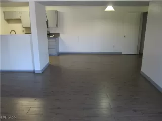 Photo #2: 2679002 Listing 