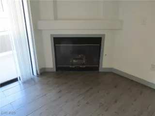 Photo #3: 2679002 Listing 