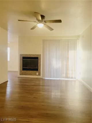 Photo #3: 2679034 Listing 